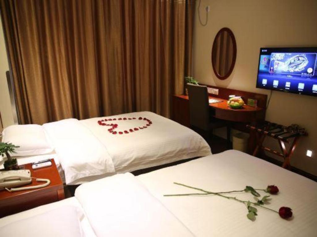Greentree Inn Bole Wanxianghui Express Hotel Eksteriør bilde