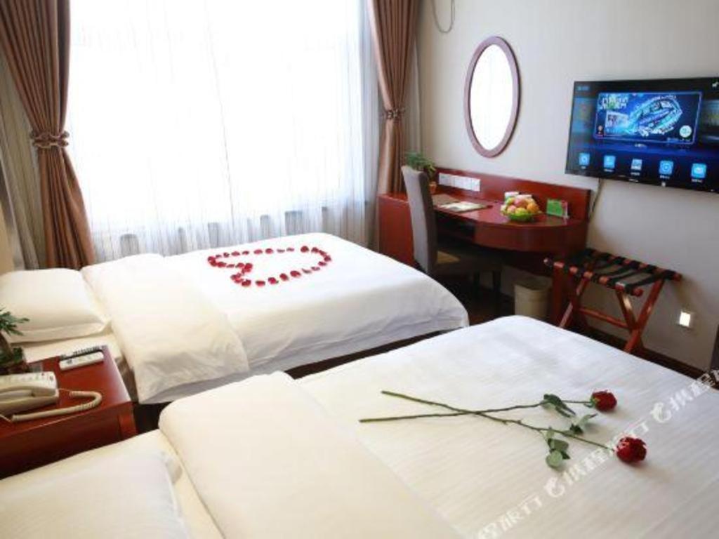 Greentree Inn Bole Wanxianghui Express Hotel Eksteriør bilde