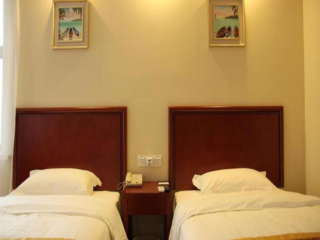 Greentree Inn Bole Wanxianghui Express Hotel Eksteriør bilde